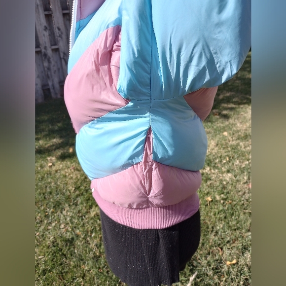 Urban Outfitters Pink & Blue Cotton Candy Puffer Jacket Coat Size XS - Picture 9 of 16